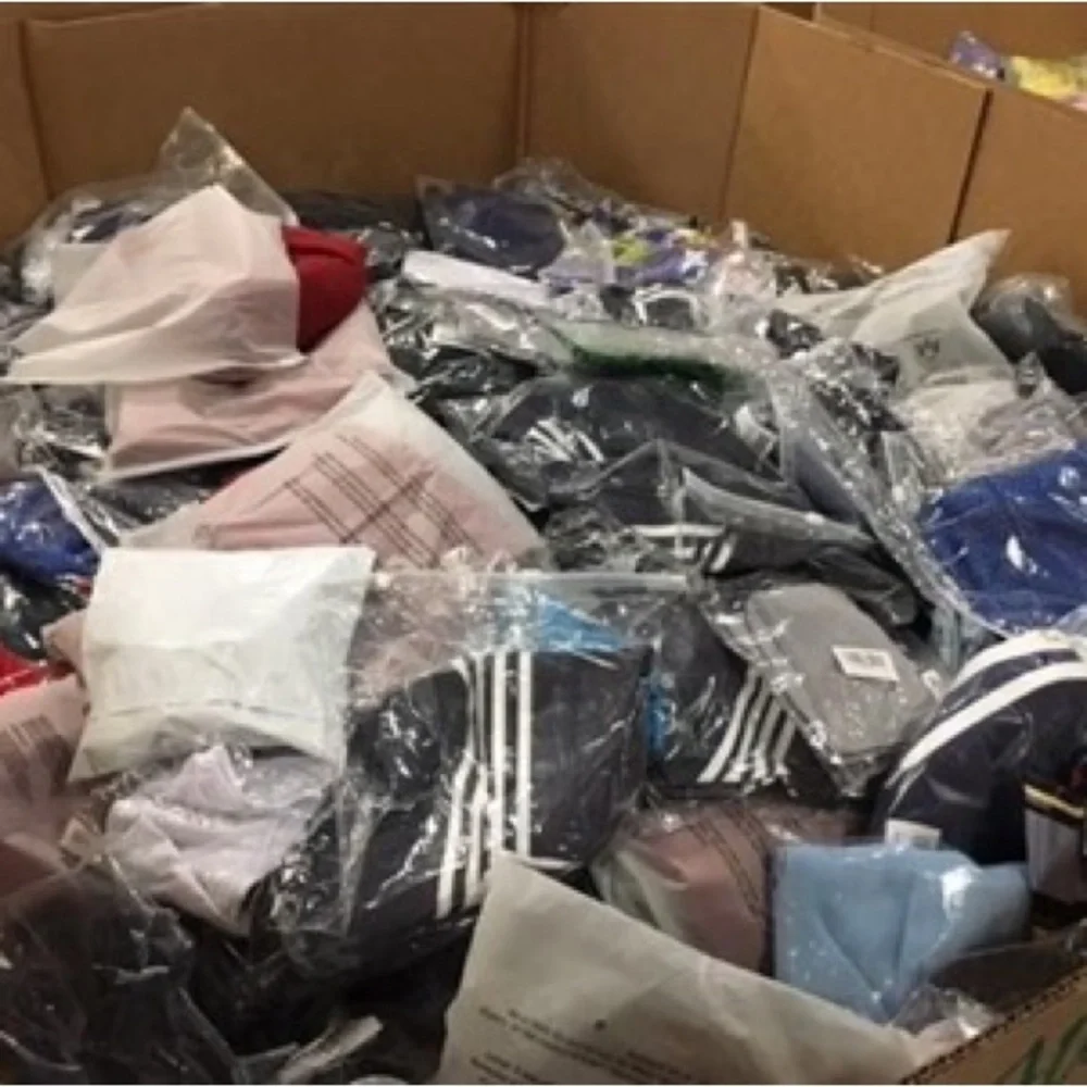 30 pieces Clothing amazon women target walmart liquidation wholesale mixed
